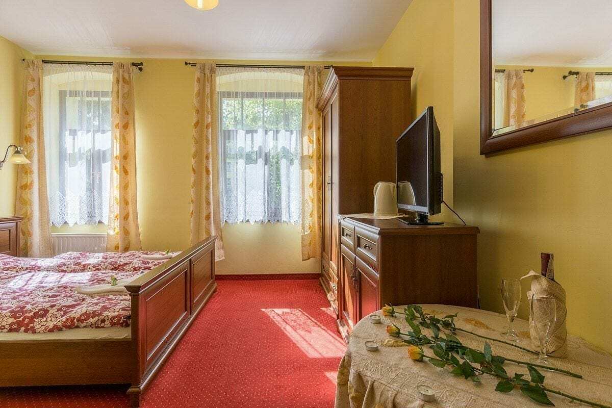 Sloneczna Roza Ze Sniadaniami 3*